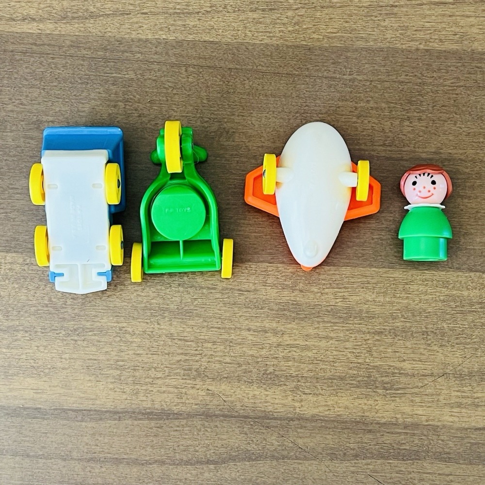 Vintage Fisher Price Little People Lot‎ Nursery Set Of 3 Ride On Toys Green Girl - Picture 6 of 10